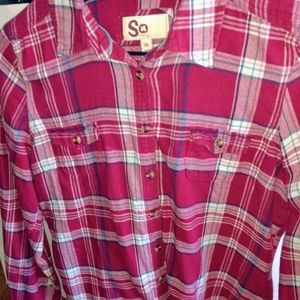 Size extra large SO red flannel shirt